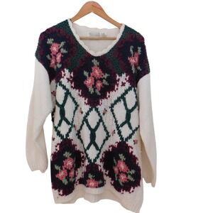 Shenanigans Sz M Vintage Hand Knit V-Neck‎ Chunky Sweater Floral Grandma Cottage
